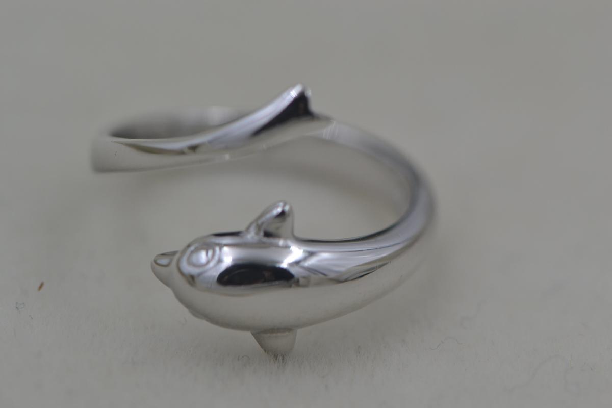 Authentic Sterling Silver Ring Authentic Sterling Silver Ring